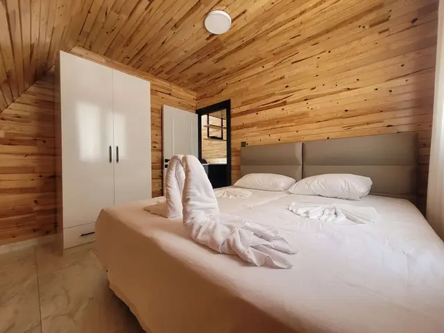 Cihan Bungalov yatak odası